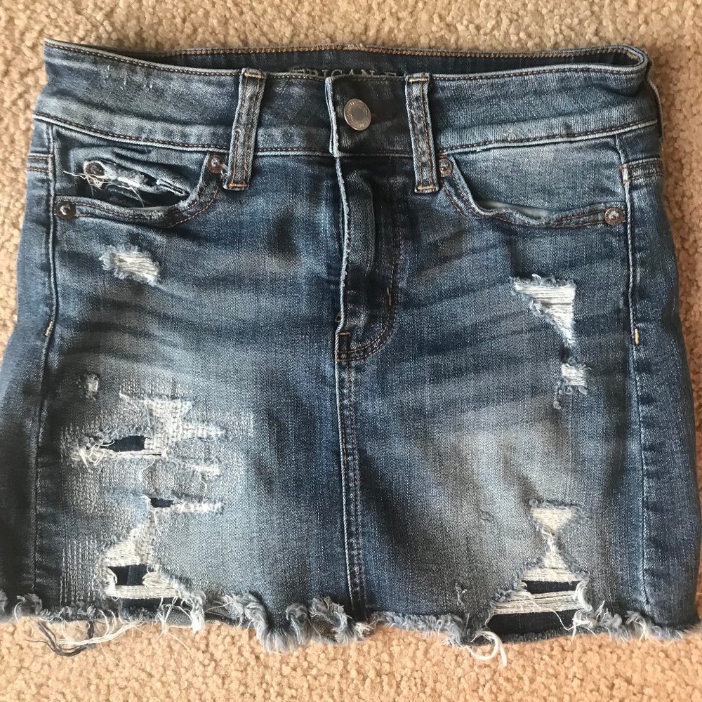 American Eagle stretchy jean skirt